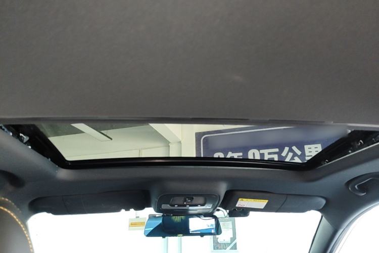 Used MG 5 Scorpio 2022 1.5T Trophy Sport Luxurious Edition Headliner