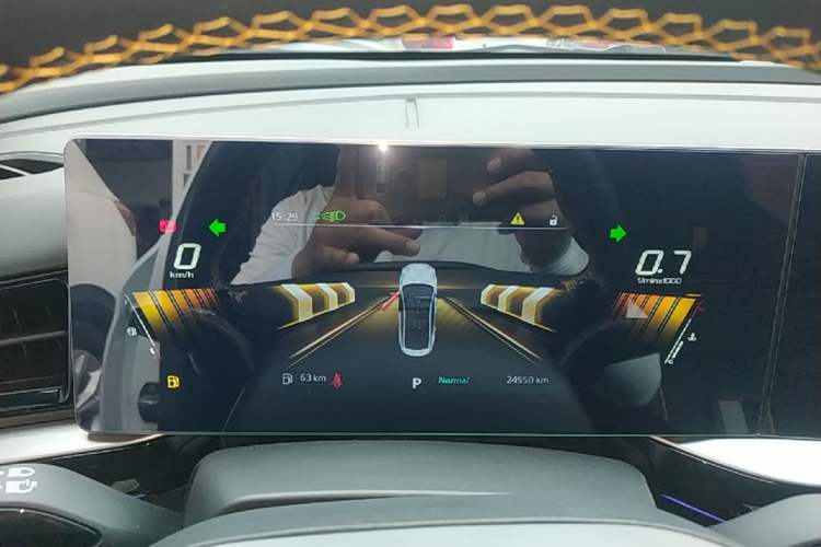 Used MG 5 Scorpio 2022 1.5T Trophy Sport Luxurious Edition Instrument Cluster