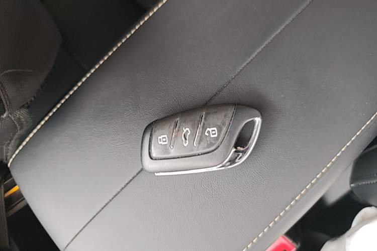 Used MG 5 Scorpio 2022 1.5T Trophy Sport Luxurious Edition Interior 1
