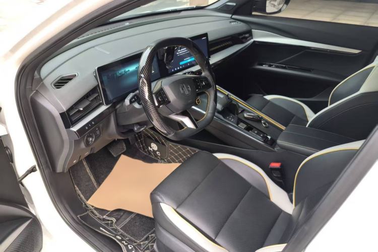 Used MG 5 Scorpio 2022 1.5T Trophy Sport Flagship Edition Interior 2