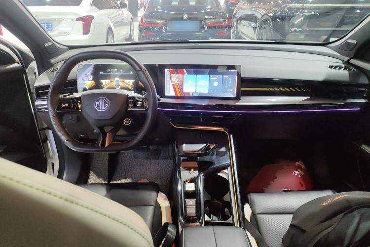 Used MG 5 Scorpio 2022 1.5T Trophy Sport Luxurious Edition Interior 2