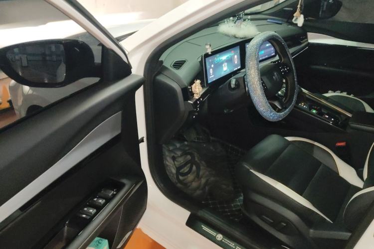 Used MG 5 Scorpio 2022 1.5T Trophy Sport Flagship Edition Interior 3