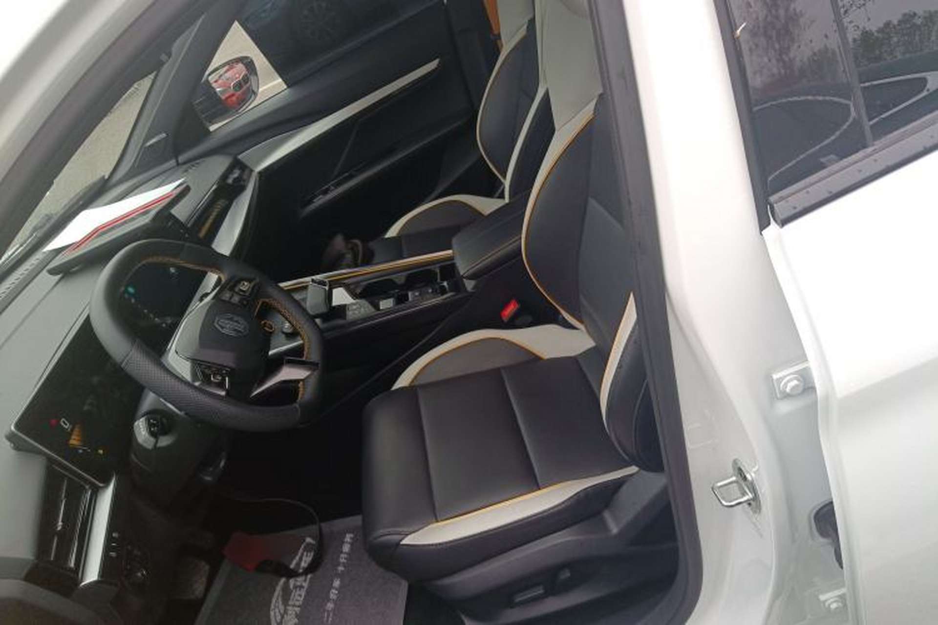 Used MG 5 Scorpio 2022 1.5T Trophy Sport Luxurious Edition Left Front Seat