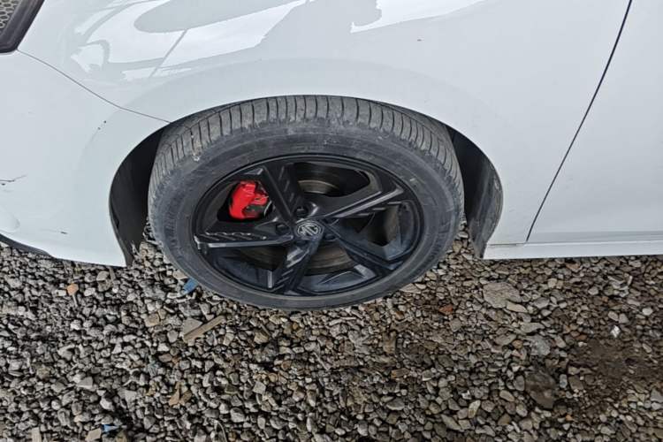 Used MG 5 Scorpio 2022 1.5T Trophy Sport Luxurious Edition Left Front Wheel Hub