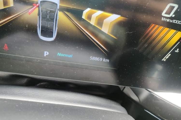 Used MG 5 Scorpio 2022 1.5T Trophy Sport Luxurious Edition Odometer Close Up