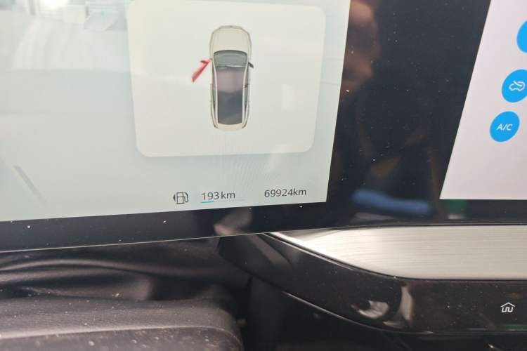 Used MG 5 Scorpio 2022 1.5T Trophy Sport Flagship Edition Odometer Close Up