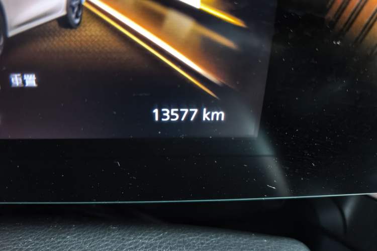 Used MG 5 Scorpio 2022 1.5T Luxury Edition Odometer Close Up