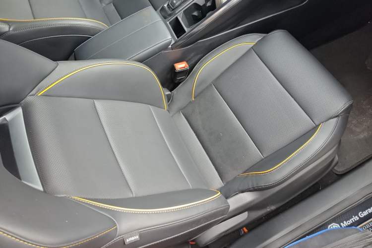 Used MG 5 Scorpio 2022 1.5T Trophy Sport Luxurious Edition Right Front Seat