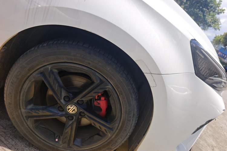 Used MG 5 Scorpio 2022 1.5T Trophy Sport Luxurious Edition Right Front Wheel Hub