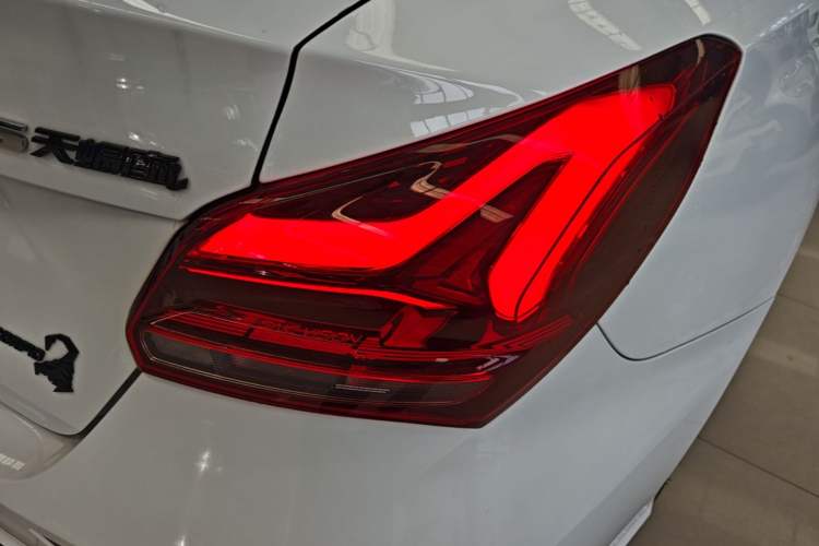 Used MG 5 Scorpio 2022 1.5T Trophy Sport Flagship Edition Right Rear Taillight