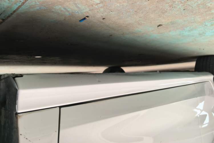 Used MG 5 Scorpio 2022 1.5T Trophy Sport Luxurious Edition Right Side Sill