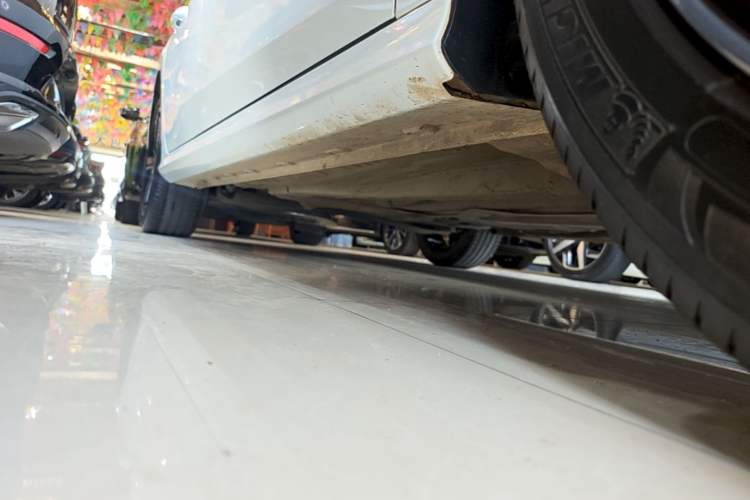 Used MG 5 Scorpio 2022 1.5T Luxury Edition Right Side Sill