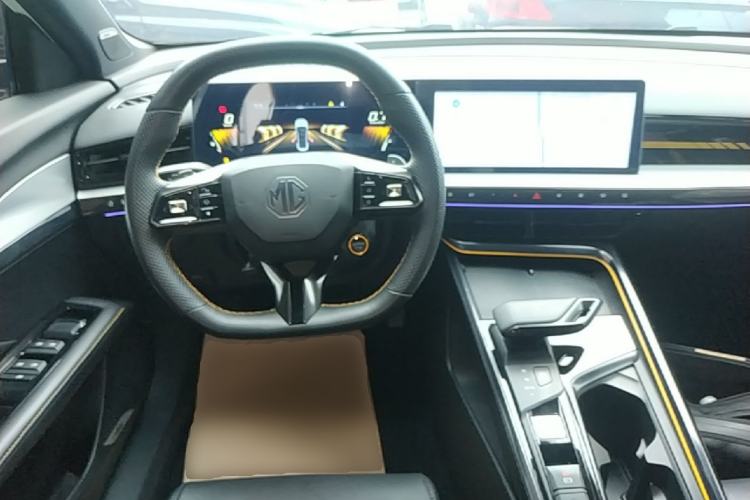 Used MG 5 Scorpio 2022 1.5T Trophy Sport Luxurious Edition Steering Wheel