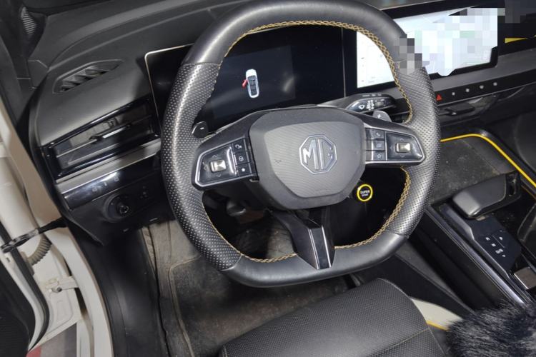 Used MG 5 Scorpio 2022 1.5T Trophy Sport Luxurious Edition Steering Wheel