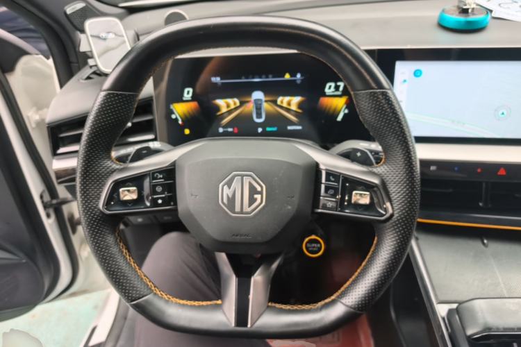 Used MG 5 Scorpio 2022 1.5T Trophy Sport Luxurious Edition Steering Wheel