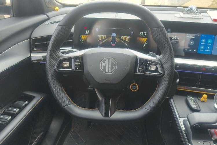 Used MG 5 Scorpio 2022 1.5T Trophy Sport Luxurious Edition Steering Wheel
