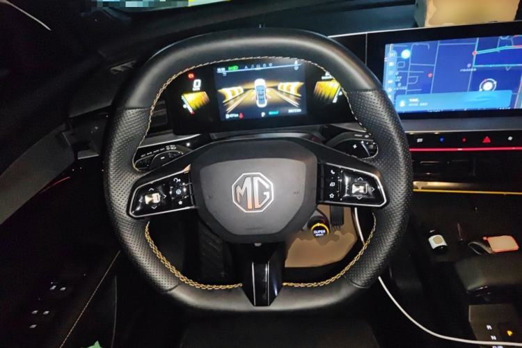 Used MG 5 Scorpio 2022 1.5T Trophy Sport Luxurious Edition Steering Wheel