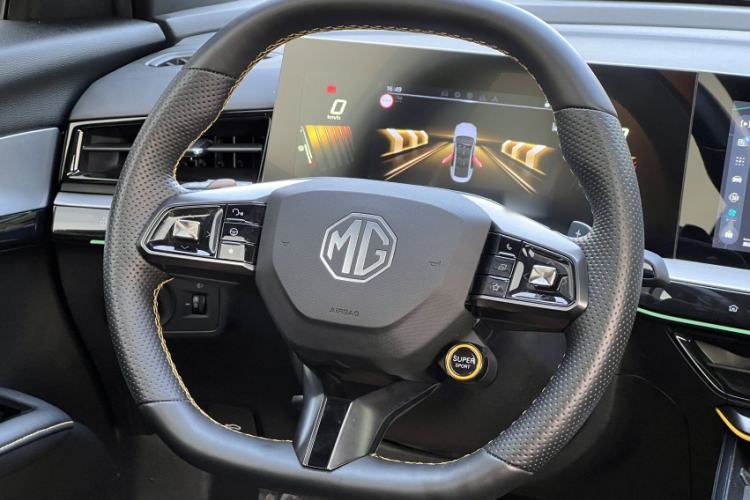 Used MG 5 Scorpio 2022 1.5T Trophy Sport Luxurious Edition Steering Wheel