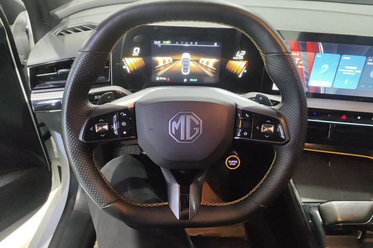 Used MG 5 Scorpio 2022 1.5T Trophy Sport Luxurious Edition Steering Wheel