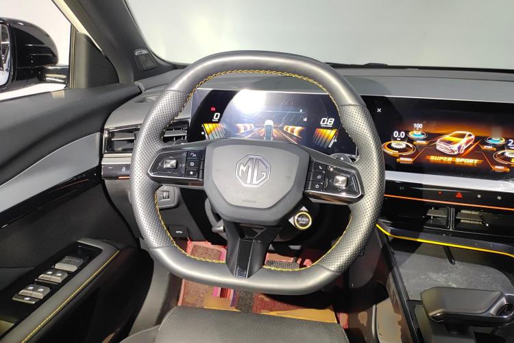 Used MG 5 Scorpio 2022 1.5T Trophy Sport Luxurious Edition Steering Wheel