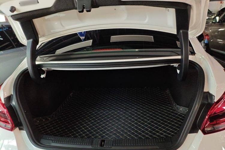 Used MG 5 Scorpio 2022 1.5T Trophy Sport Flagship Edition Trunk