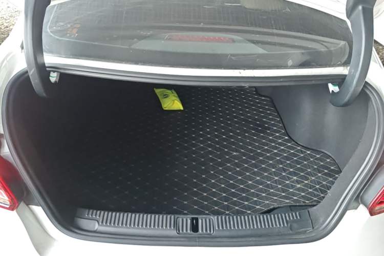 Used MG 5 Scorpio 2022 1.5T Trophy Sport Luxurious Edition Trunk