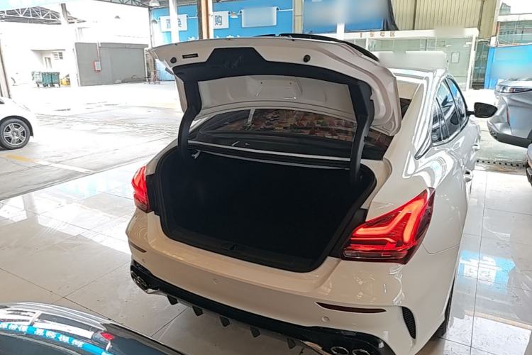 Used MG 5 Scorpio 2022 1.5T Trophy Sport Luxurious Edition Trunk