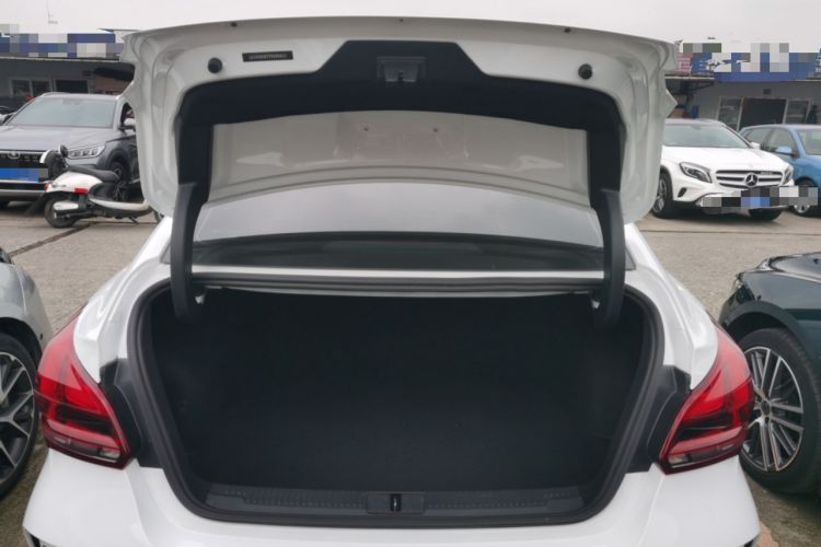 Used MG 5 Scorpio 2022 1.5T Luxury Edition Trunk