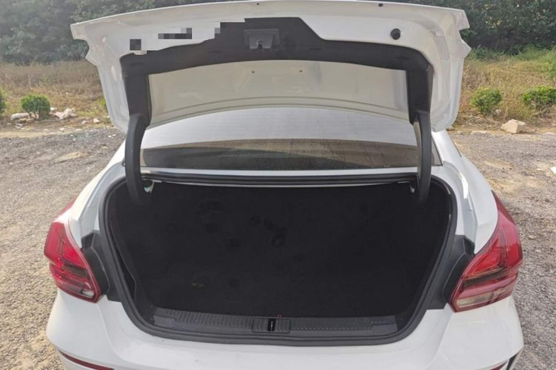 Used MG 5 Scorpio 2022 1.5T Trophy Sport Flagship Edition Trunk