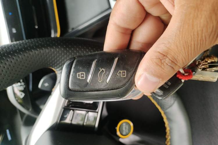 Used MG 5 Scorpio 2022 1.5T Trophy Sport Luxurious Edition Vehicle Key