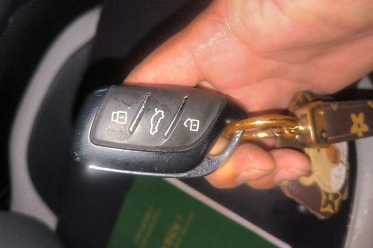 Used MG 5 Scorpio 2022 1.5T Luxury Edition Vehicle Key