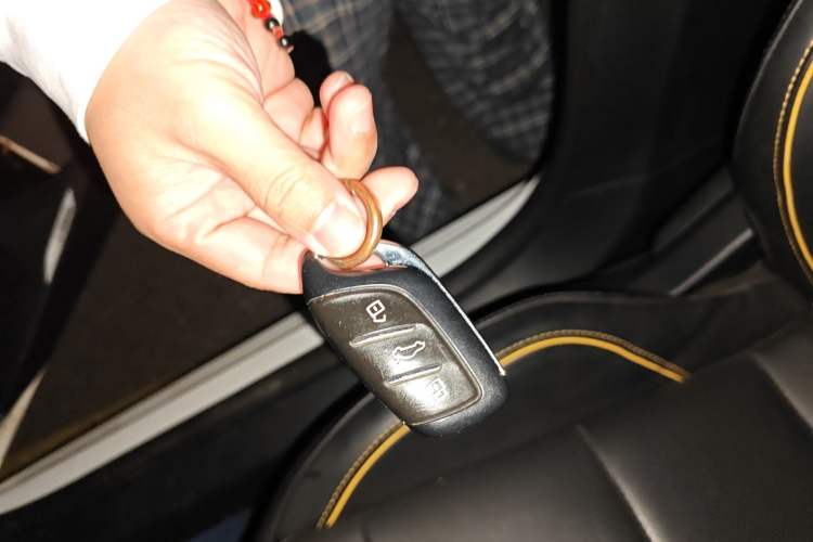 Used MG 5 Scorpio 2022 1.5T Luxury Edition Vehicle Key