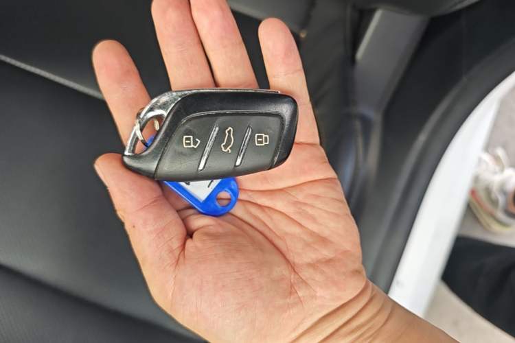 Used MG 5 Scorpio 2022 1.5T Trophy Sport Luxurious Edition Vehicle Key