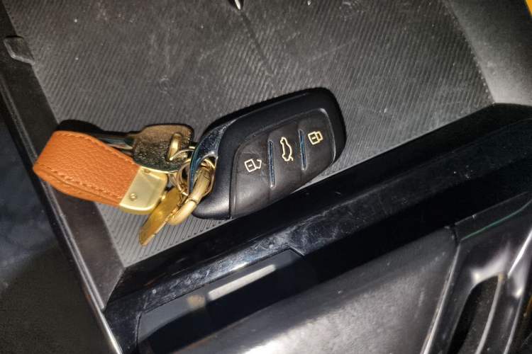 Used MG 5 Scorpio 2022 1.5T Trophy Sport Flagship Edition Vehicle Key