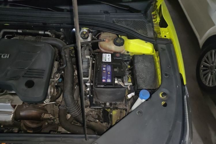 Used MG 5 Scorpio 2022 1.5T Trophy Sport Luxurious Edition Engine Bay Left