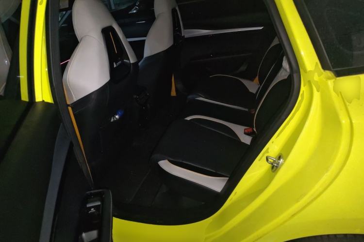 Used MG 5 Scorpio 2022 1.5T Trophy Sport Luxurious Edition Left Rear Seat