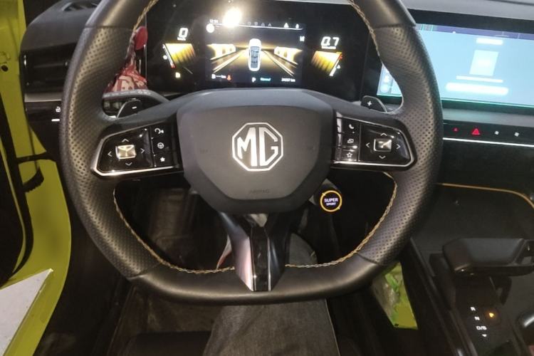 Used MG 5 Scorpio 2022 1.5T Trophy Sport Luxurious Edition Steering Wheel