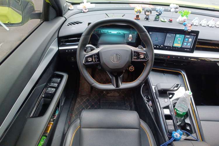 Used MG 5 Scorpio 2022 1.5T Trophy Sport Flagship Edition Steering Wheel