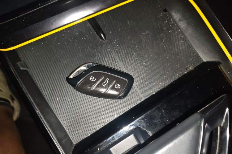 Used MG 5 Scorpio 2022 1.5T Trophy Sport Luxurious Edition Vehicle Key