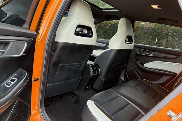 Used MG 6 2021 Pro 1.5T Automatic Trophy Luxury Edition Interior 2