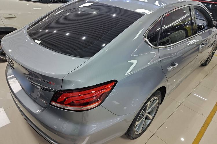 Used MG 6 2019 20T Automatic Sport Edition Exterior 4