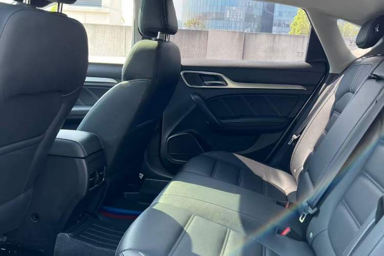 Used MG 6 2019 20T Automatic Sport Edition Interior 3