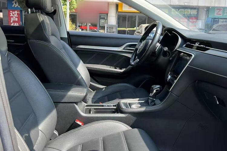 Used MG 6 2019 20T Automatic Sport Edition Interior 4