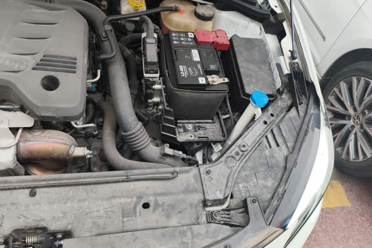 Used MG 6 2021 1.5T Automatic Lingchao Edition Engine Bay Left