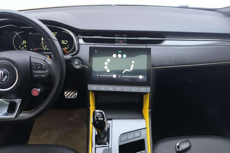 Used MG 6 2021 Pro 1.5T Automatic Trophy Luxury Edition Audio And AC Panel