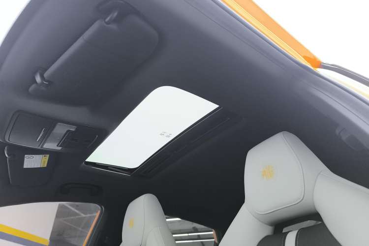 Used MG 6 2021 Pro 1.5T Automatic Trophy Luxury Edition Headliner