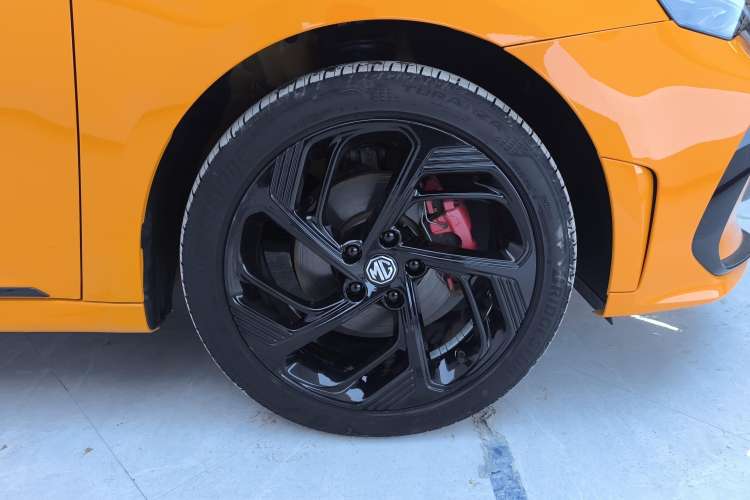 Used MG 6 2021 Pro 1.5T Automatic Trophy Luxury Edition Right Rear Wheel Hub