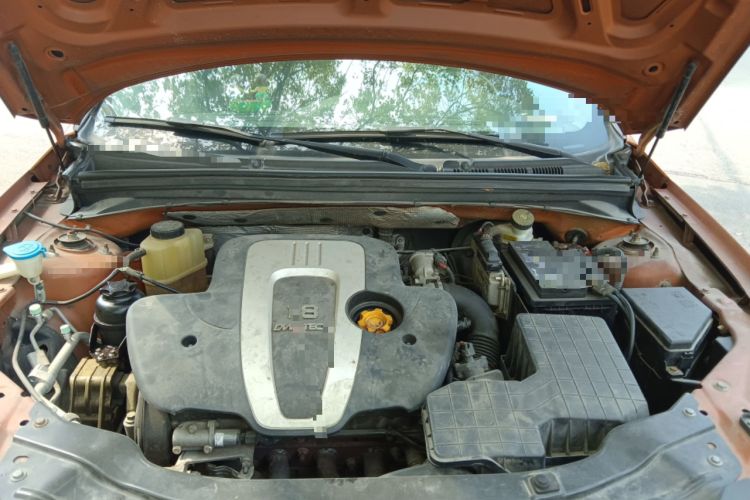 Used MG 6 2010 Hatchback 1.8L Automatic New Year Edition Engine Bay