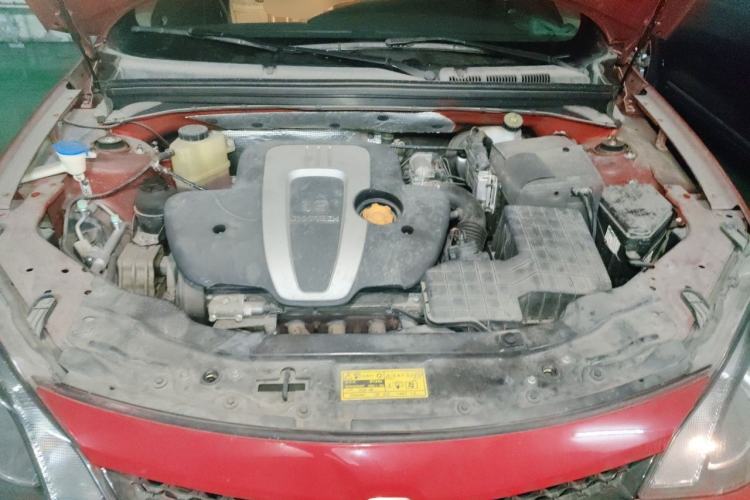 Used MG 6 2010 Hatchback 1.8L Automatic New Year Edition Engine Bay