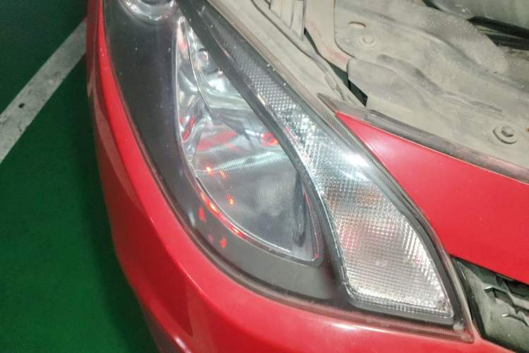 Used MG 6 2010 Hatchback 1.8L Automatic New Year Edition Right Front Headlight